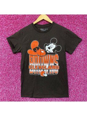 Junk Food x NFL Disney Mickey Mouse Kick Back Browns Cleveland Brown Shirt XS